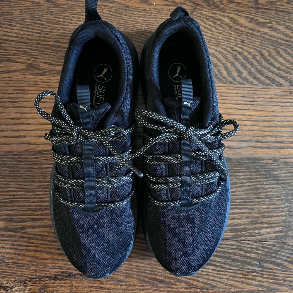 Puma Prowl Alt Knit Mesh Women’s Running shoes.  New without tags.  Never worn.